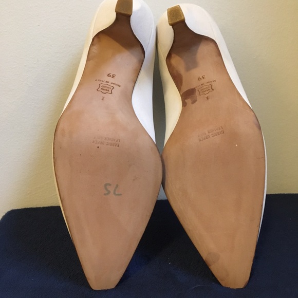 đź‘ Manolo Blahnik BB Pointed Toe White Pumps - Picture 7 of 8